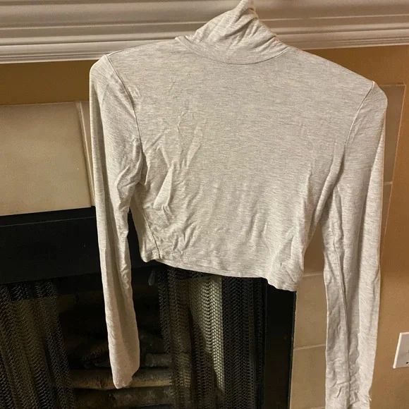 Turtleneck long sleeve top - Picture 4 of 4